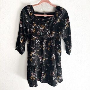 Abercrombie Kids Black Floral Smocked Dress – Size 13/14